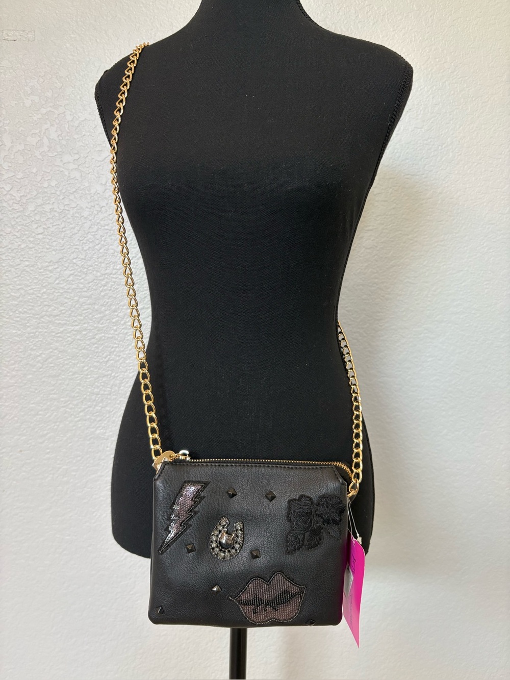 Betsy Johnson’s Patch Appliqué Black Embellished Crossbody Bag w/Gold Chain NWT